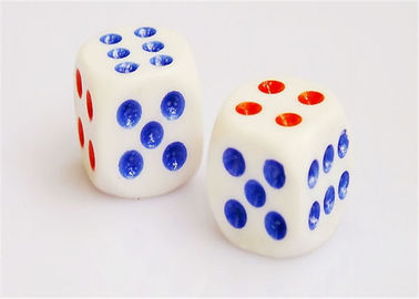 ダイスのゲームのための水星が付いている白いプラスチックごまかすダイス、カジノの等級のダイス